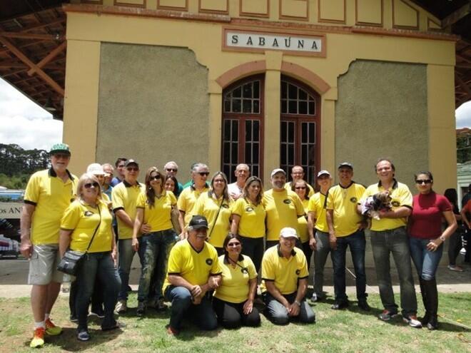 destacaram-se na animação os amigos do REUMATISMO CAR CLUB de São Bernardo do Campo