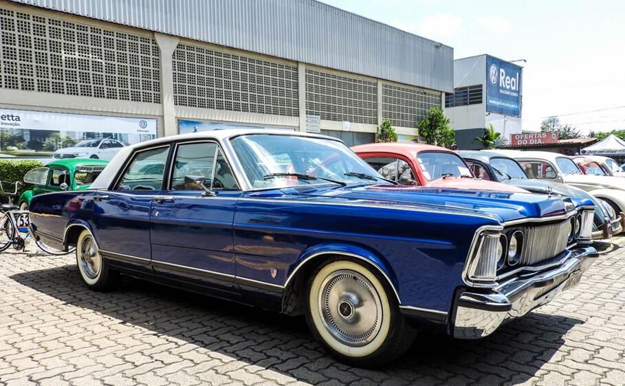 Encontro de Carros Antigos em Itaguaí