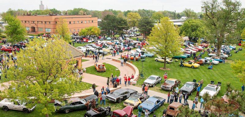 CARs Show - McPherson College restauradores de carros antigos