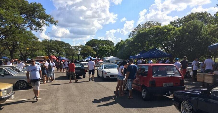 Encontro de veículos antigos do Parque da Cidade Brasilia