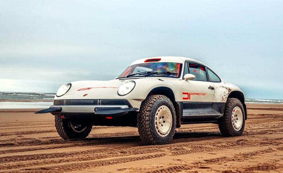 Porsche 911 off-road