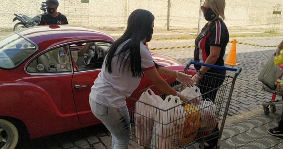 Antigomobilista de Cataguases e Amigos do Fusca realizaram carreata solidária