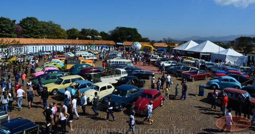 Enquanto tudo não volta ao normal, vamos relembrar os bons momentos com o CAAC – Clube de Autos Antigos de Congonhas