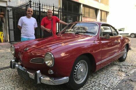 dirigir Karmann Ghia