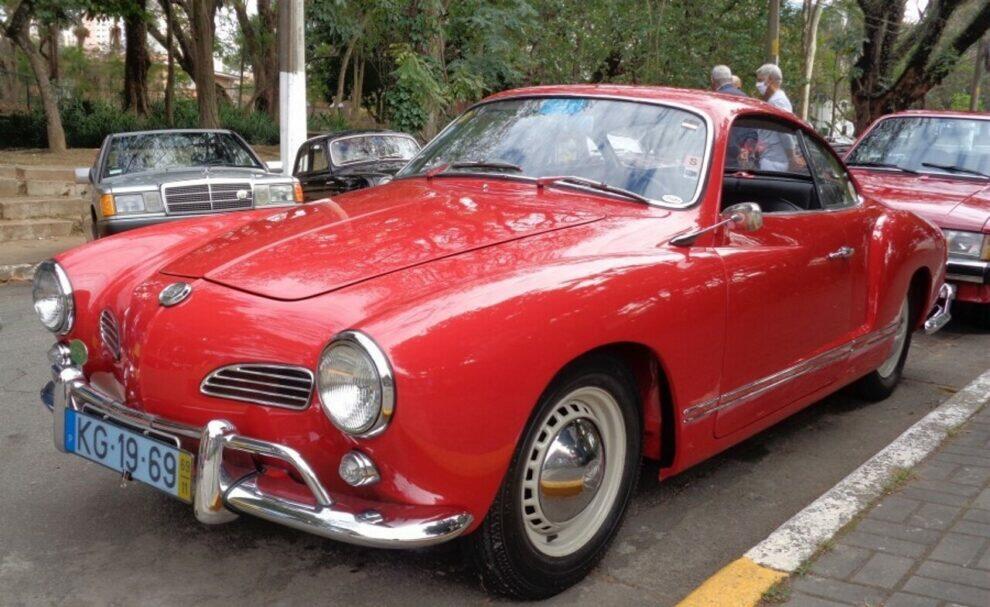 Encontro Mensal do 6 Pistas BH Car Club - Belo Horizonte, MG - Maxicar