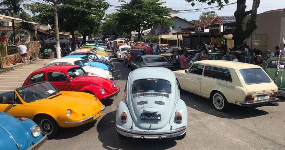 3° Encontro de Veículos Antigos Amigos do Rio Minas macae