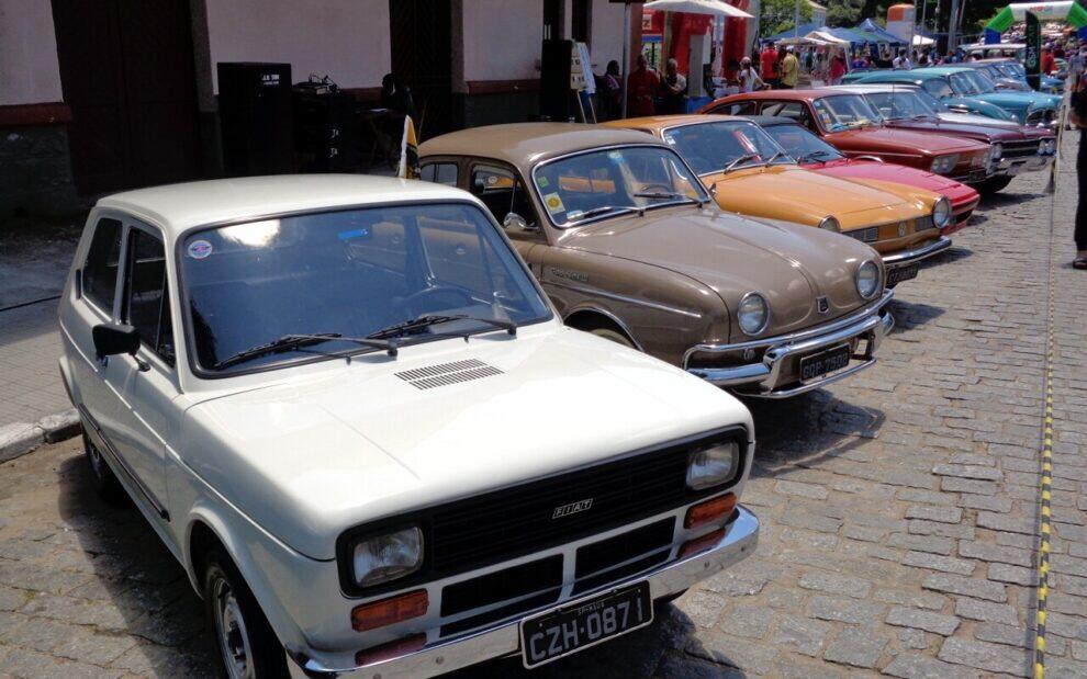 Encontro Autos Antigos Sabaúna