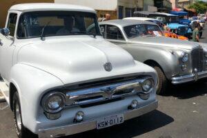 Encontro de Carros Antigos em Vassouras