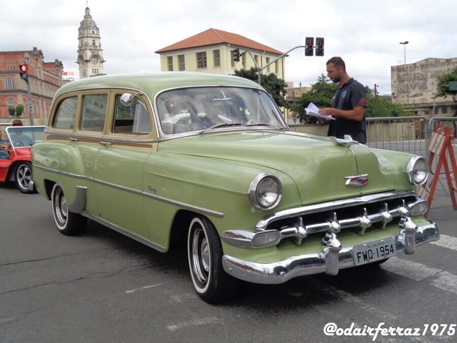 Encontro carros antigos Luz