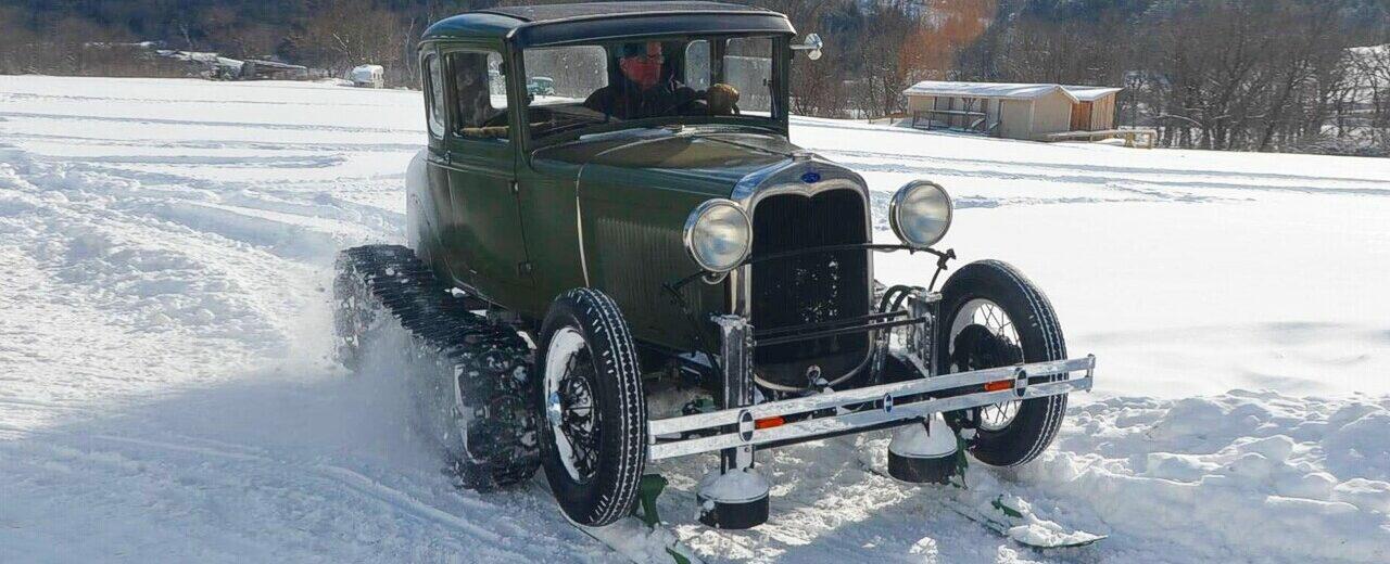 Ford Modelo A Snowmobile