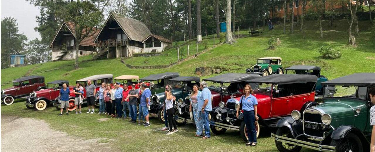 Passeio do Clube do Fordinho ao Rancho Comanche