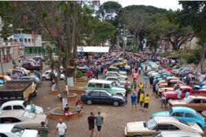 7ª Exposição de Carros Antigos de Alvinópolis