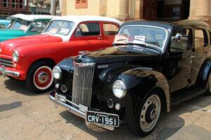 14º Encontro de Carros Antigos, Hots, Especiais e Rebaixados em Alfenas