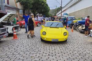 Rio Minas prestigiando o 5° Encontro Solidário de Veículos Antigos de Cataguases