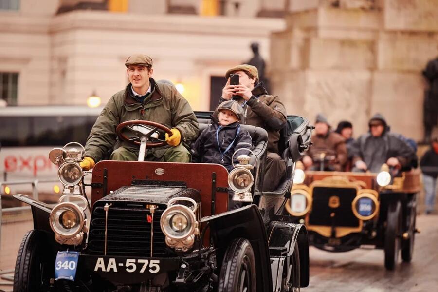 London to Brighton: a mais antiga corrida de automóveis do planeta - Maxicar