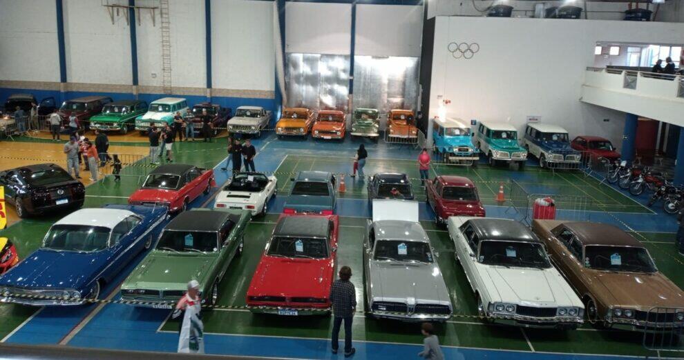 3ª Exposição de Carros Antigos no Clube Dom Pedro II