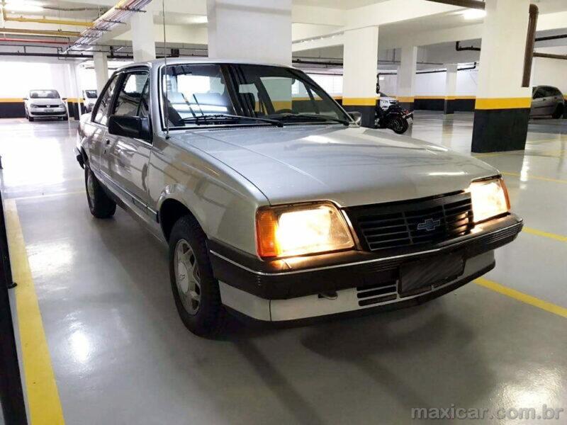 Chevrolet Monza SLE 1.8 1986