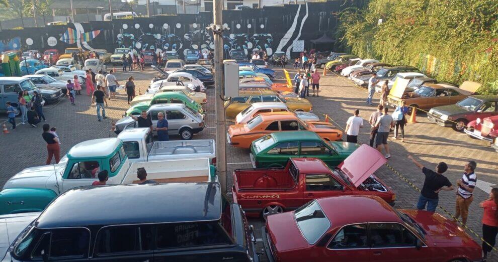 10º Encontro de Carros Antigos em Pará de Minas