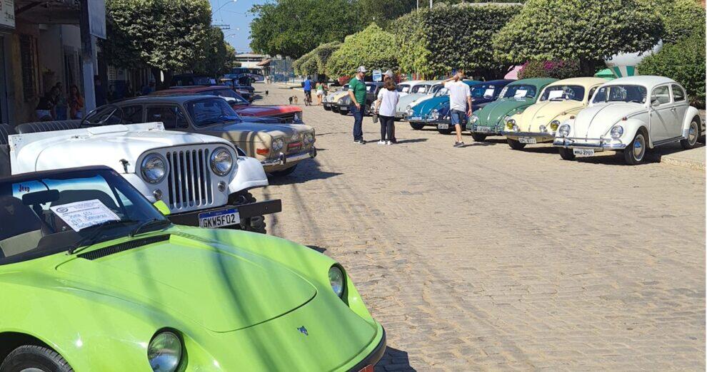 Reunião de Veículos Antigos em Patrocínio do Muriaé