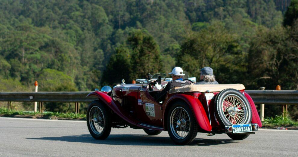 110º Rally do MG Club do Brasil reuniu 42 carros clássicos no interior de São Paulo