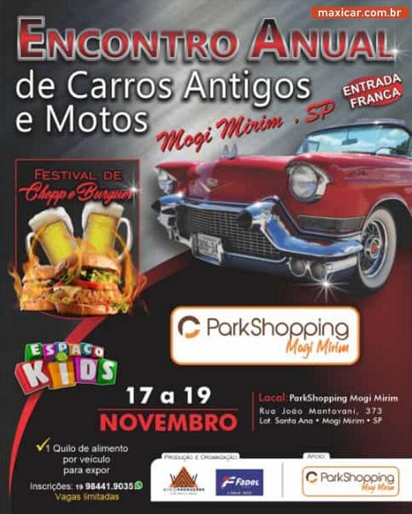 Encontro anual de Carros Antigos e Motos