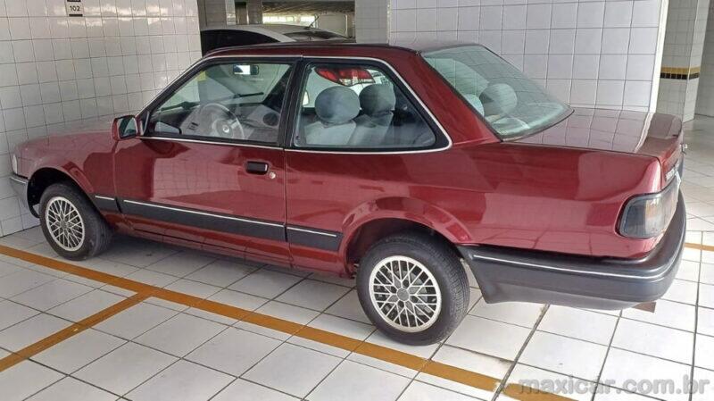 Ford Verona GLX 1.8 1991 - Image 2