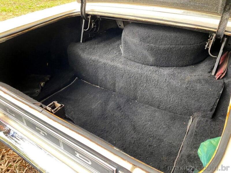 Ford LTD 1978 - Image 7