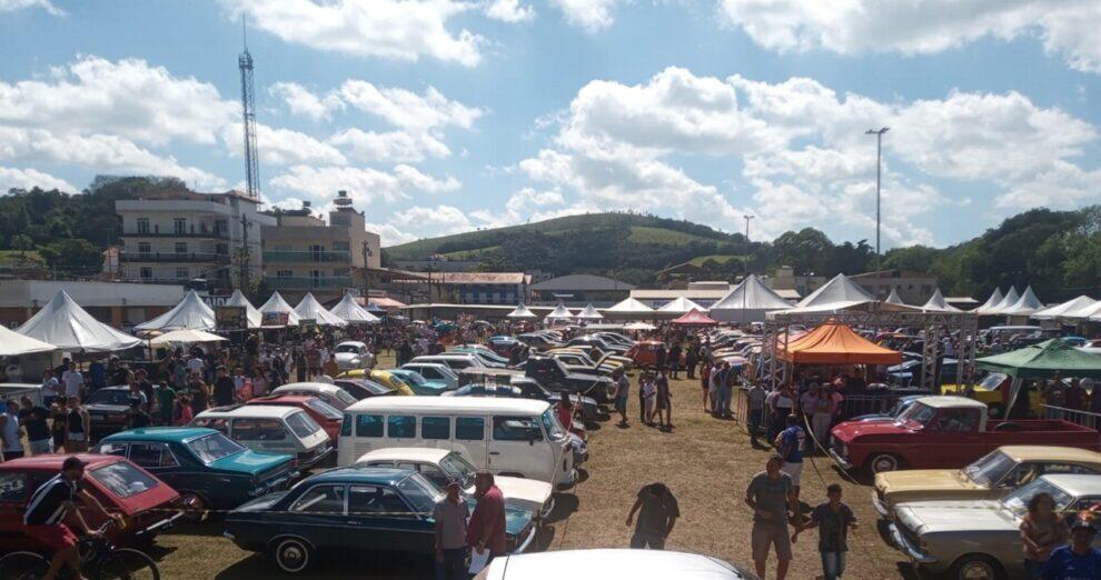 5º Encontro Anual de Carros Antigos de Alfredo Vasconcelos