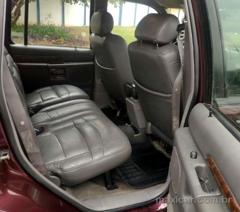 Ford Explorer XTL 4X4 1993 - Image 5