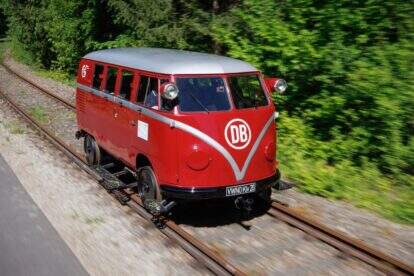 Kombi ferroviária