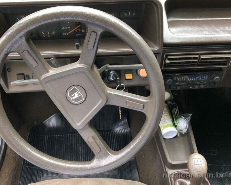 VW Voyage LS 1.6 1986 - Image 6