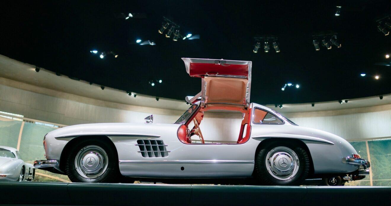Mercedes-Benz 300 SL