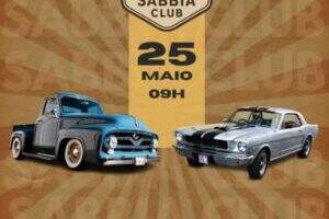 Encontro de Carros Antigos Memórias Sobre Rodas